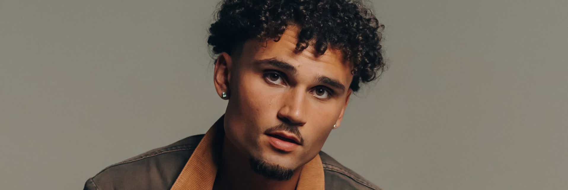 Adrien Nunez Tickets