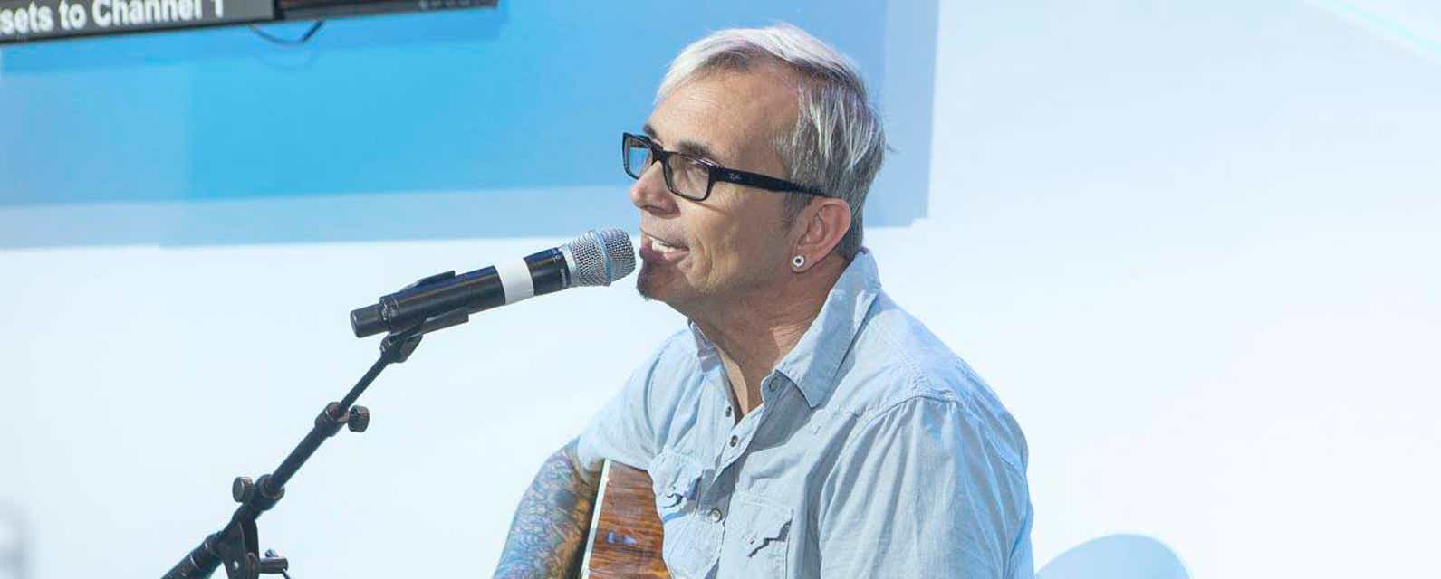 Art Alexakis Tickets