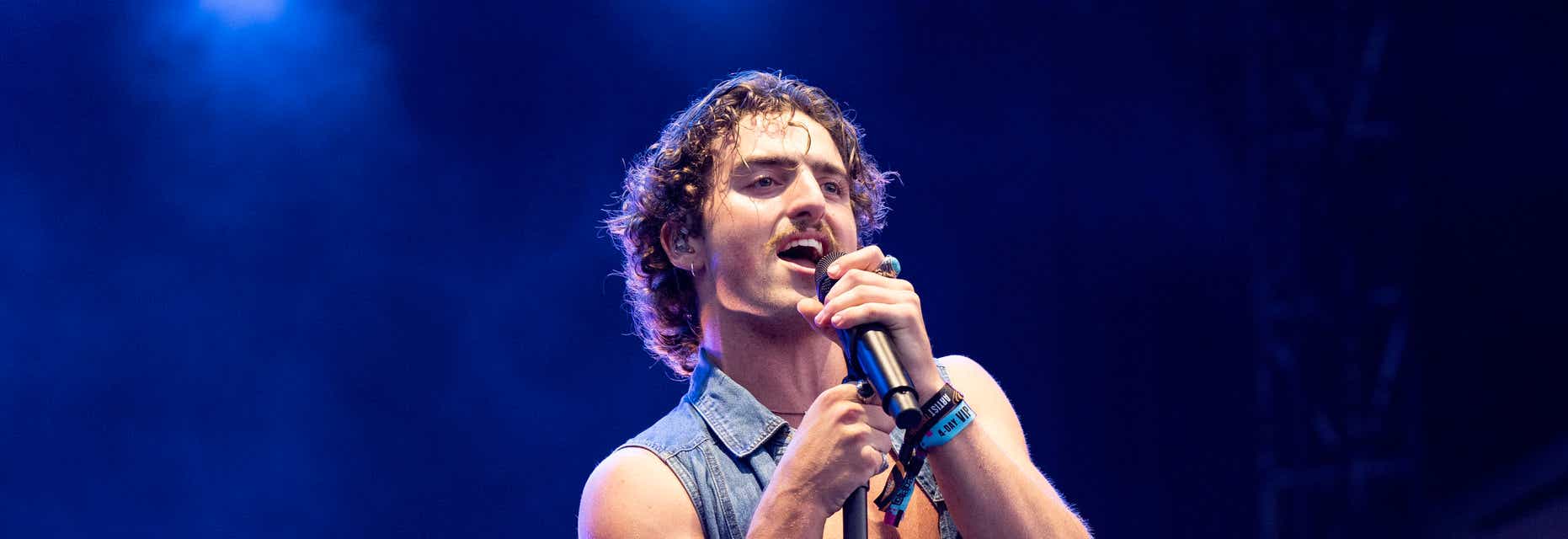 Benson Boone Tickets