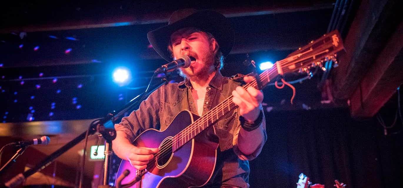 Colter Wall Tickets