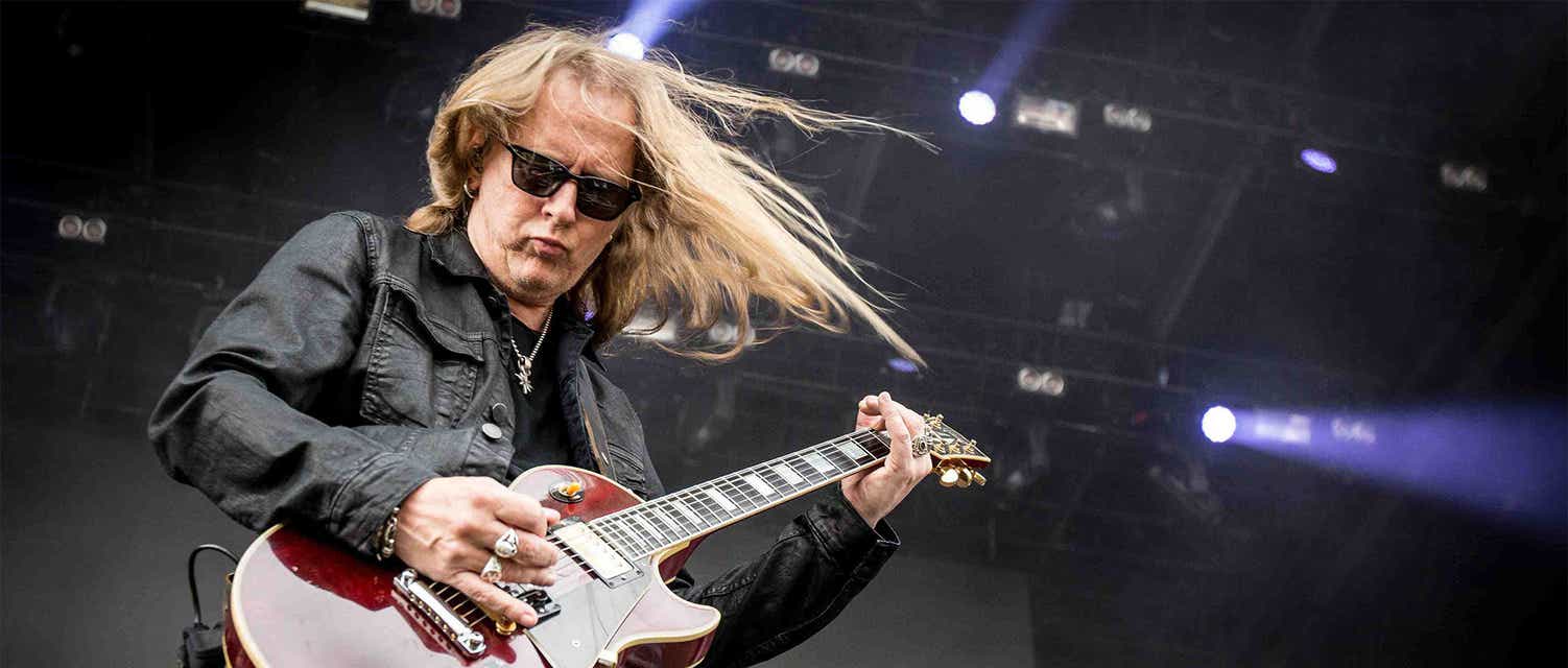 Jerry Cantrell Tickets