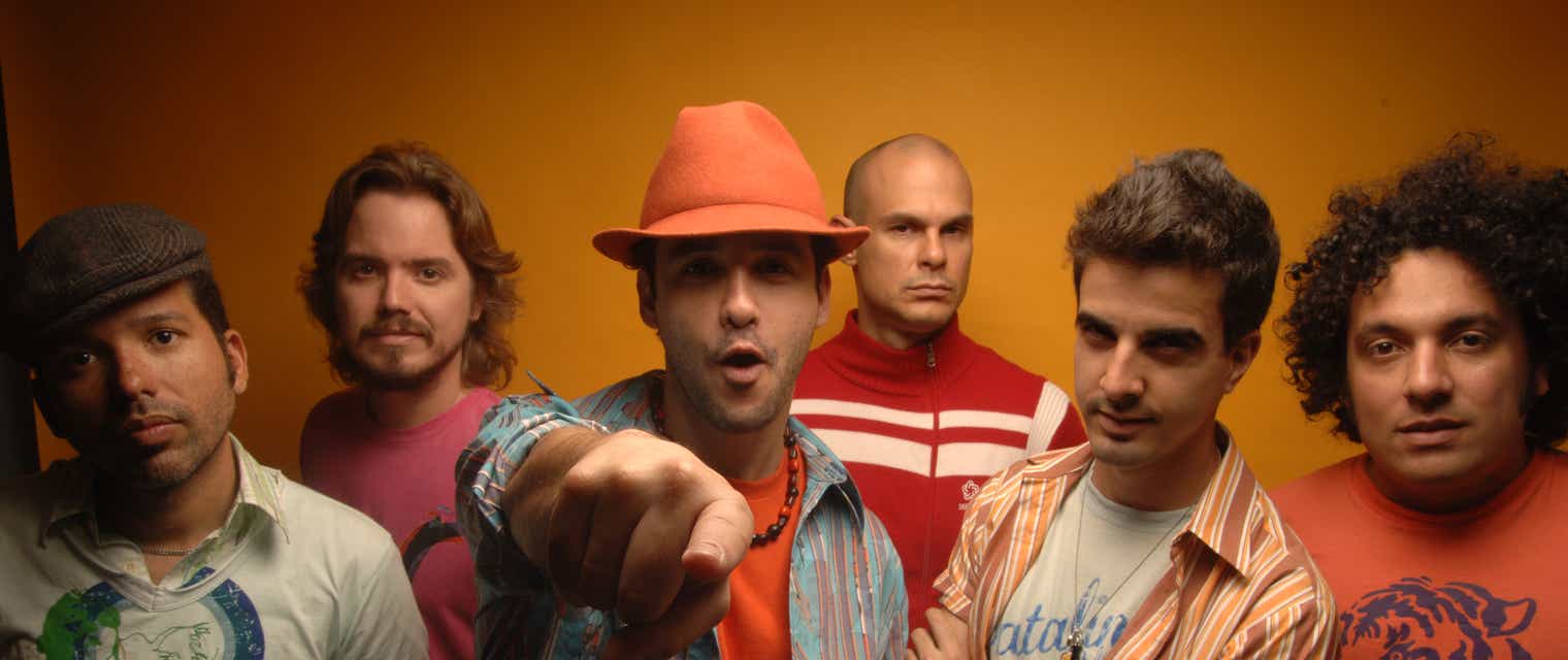 Los Amigos Invisibles Tickets