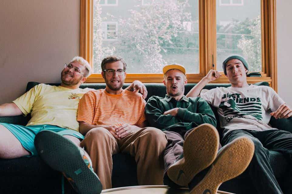 Mom Jeans Tickets