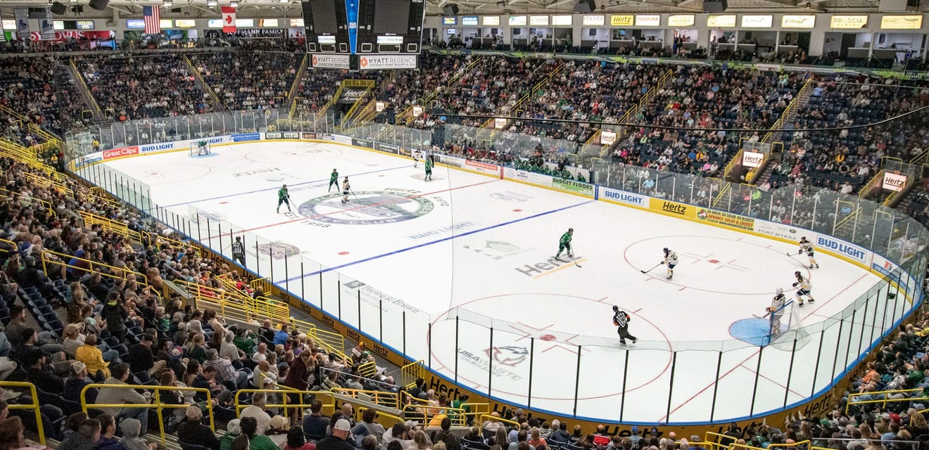 Florida Everblades will be playing Orlando Solar Bears at Hertz Arena in Estero
