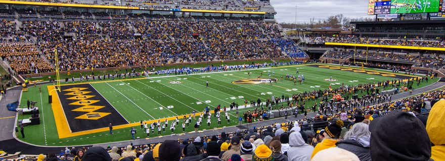 Central Arkansas Football At Missouri Football Tickets 9 5 20 At Faurot Field At Memorial Stadium In Columbia Mo Gametime