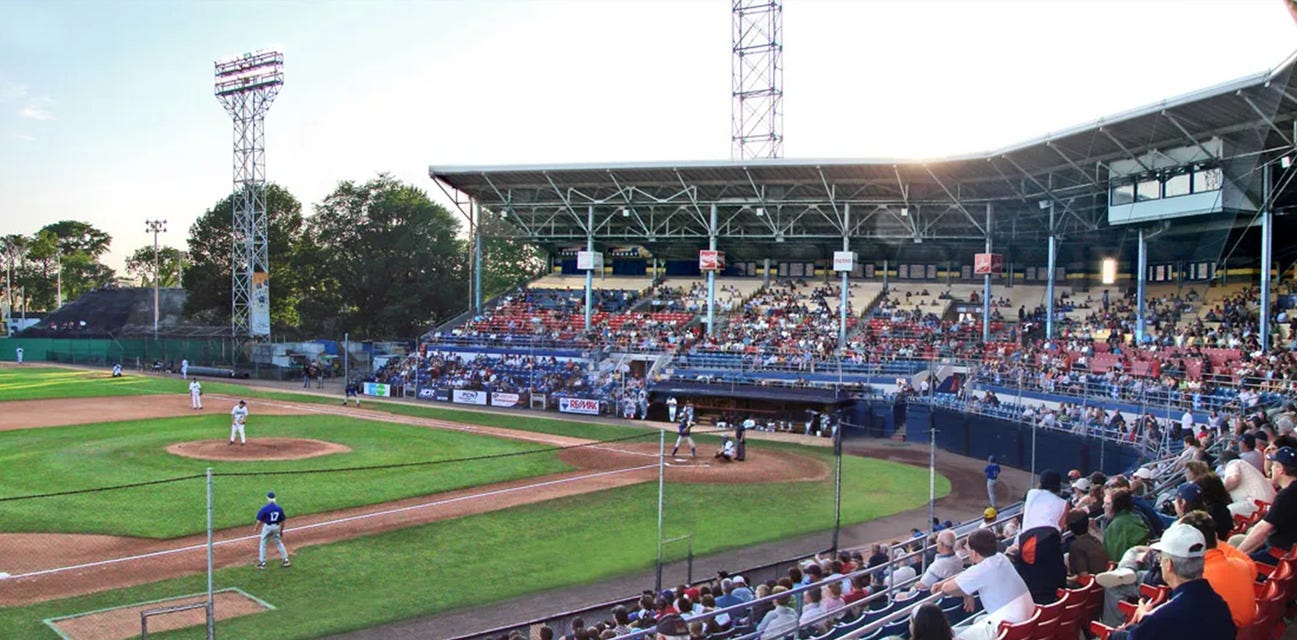 Quebec Capitales will be playing Ottawa Titans at Stade Canac in Quebec