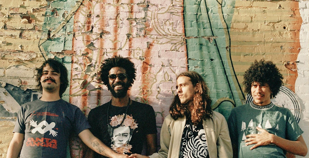 Boogarins Tickets
