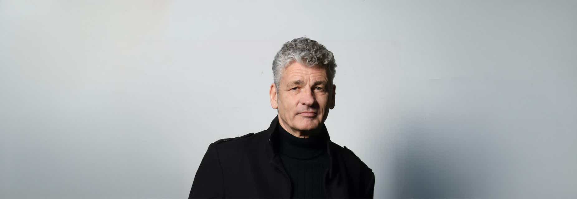 Chris Standring