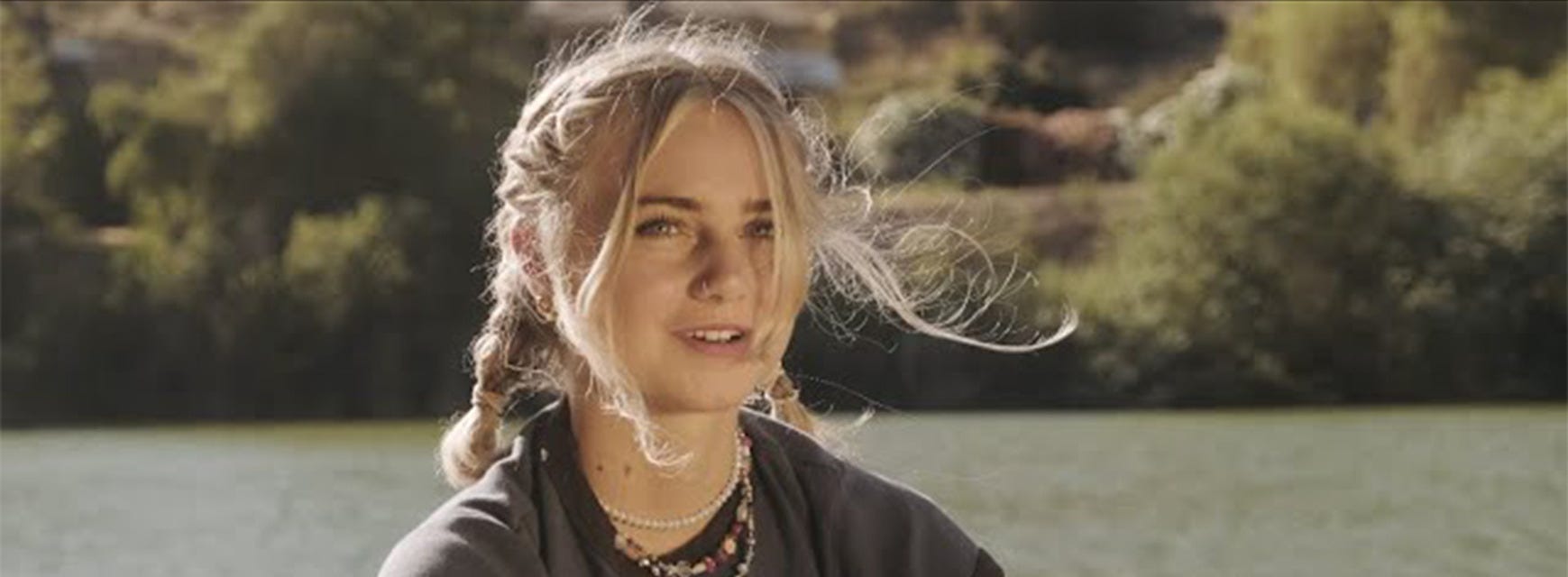 Claire Rosinkranz will be playing at A and R Music Bar in Columbus