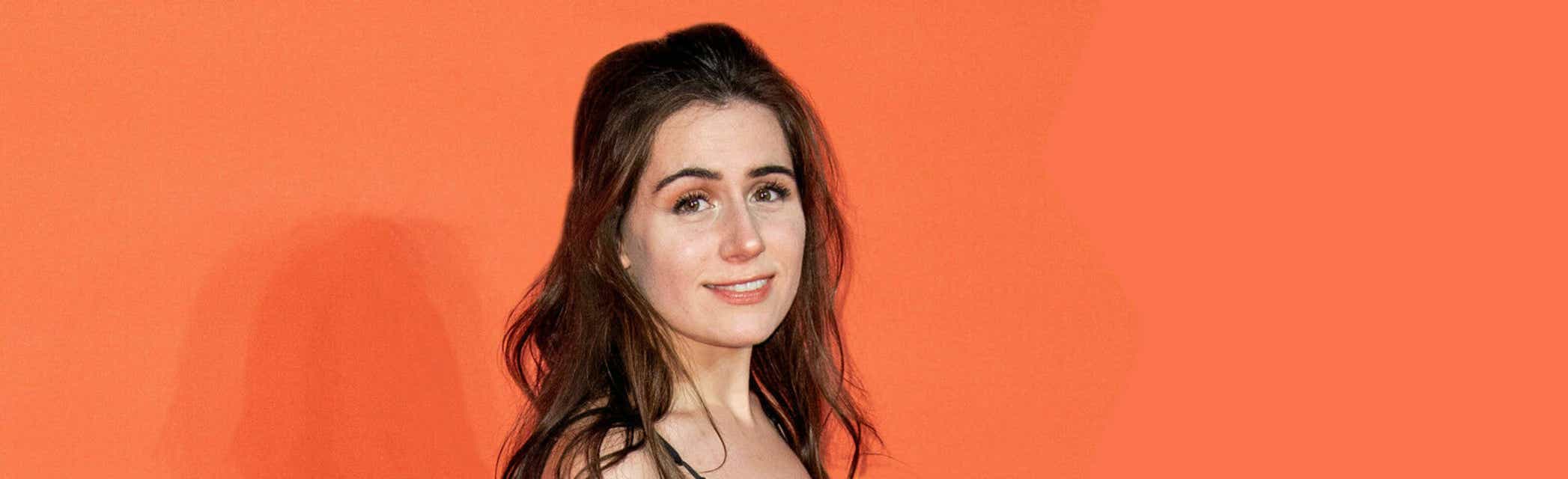 Dodie Clark
