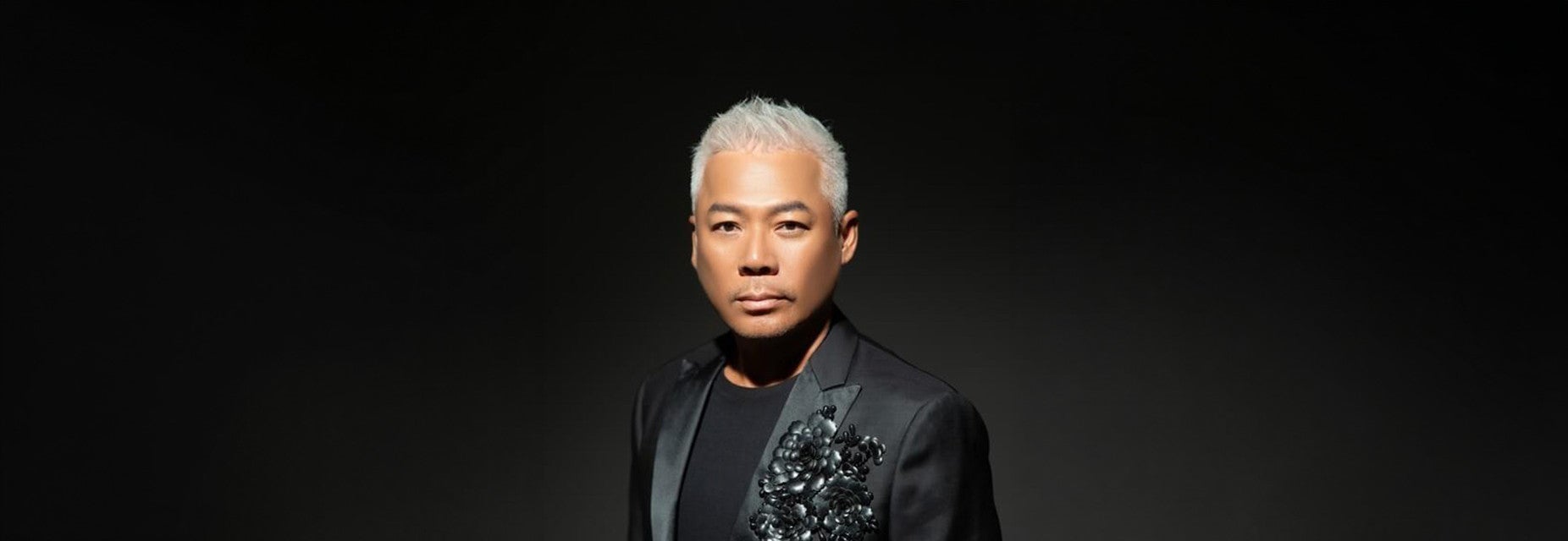 Eric Moo Tickets