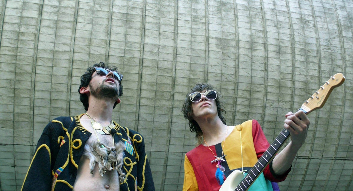 Time to pretend mgmt саундтрек. Mgmt time to pretend. Mgmt альбом. Mgmt kids обложка. Mgmt обложки альбомов.