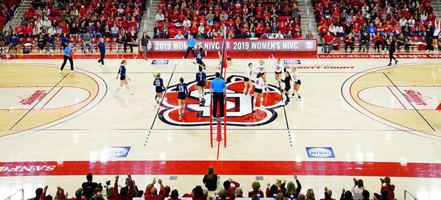 South Dakota Women's Basketball Tickets