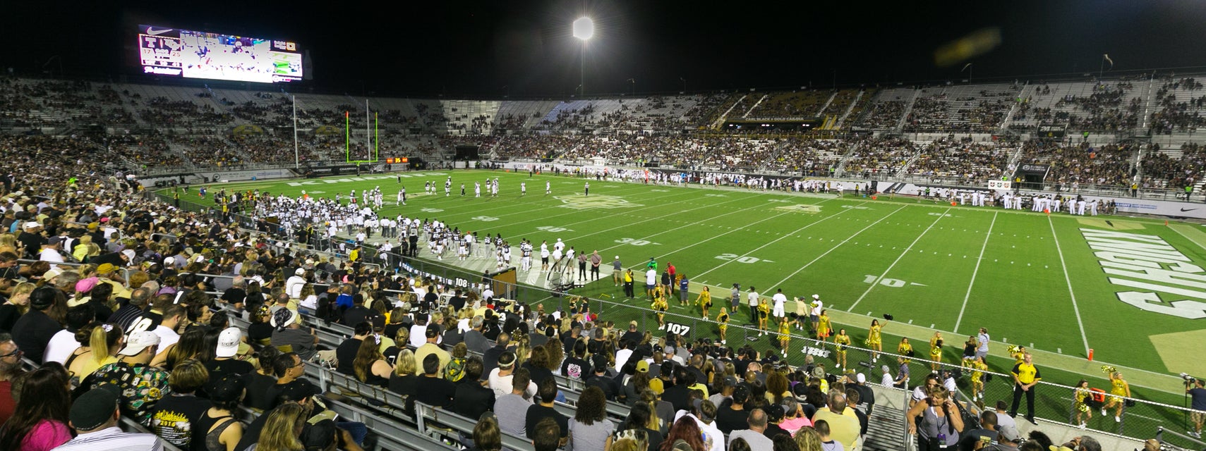 Seat view from Upper Sideline