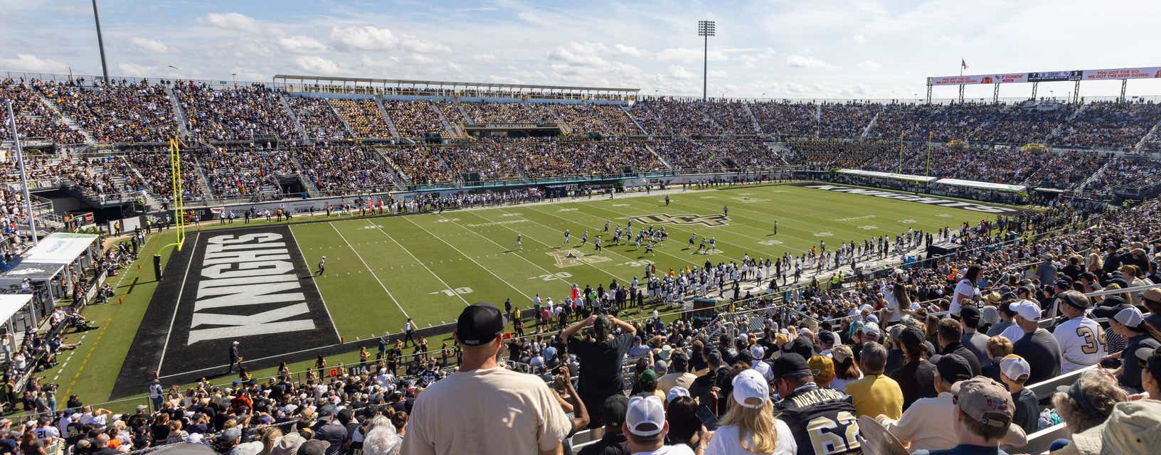 Seat view from Upper Sideline