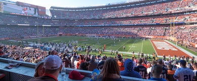Seat view from Lower Level Sideline