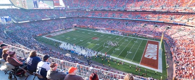 Seat view from Upper Sideline