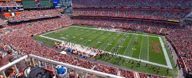 Seat view from Upper Sideline