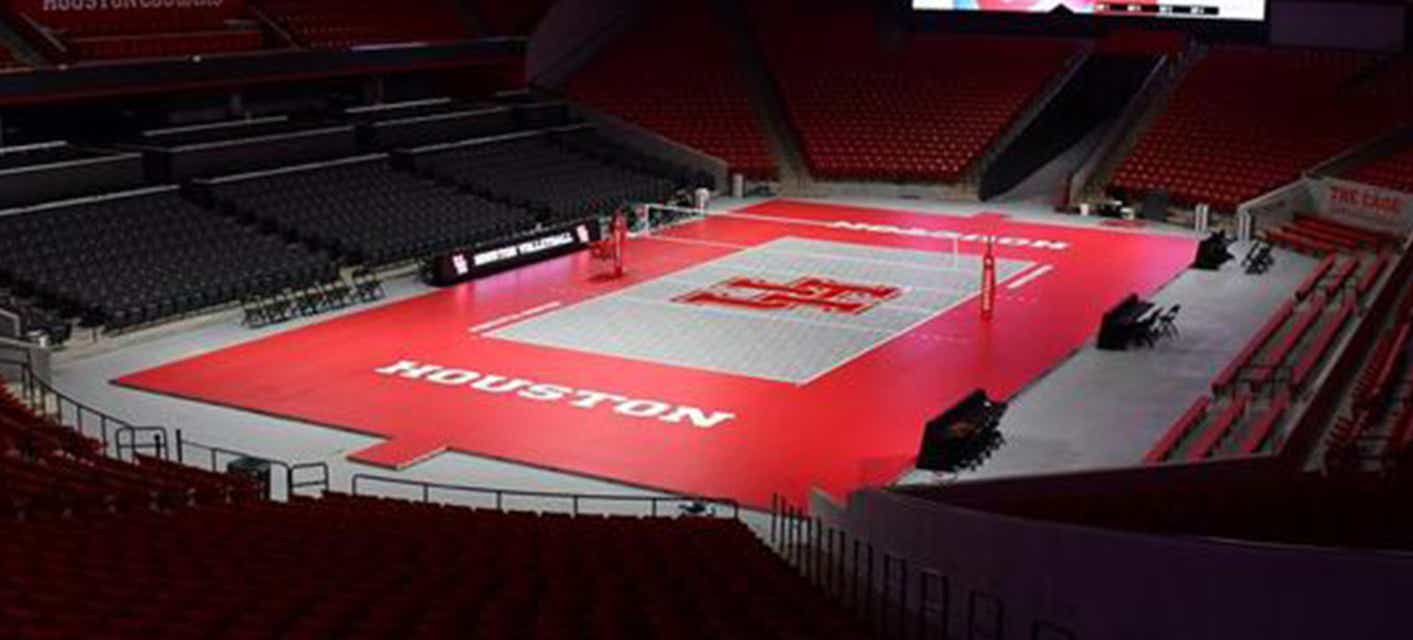 Houston Women's Volleyball will be playing Cincinnati Women's Volleyball at Fertitta Center in Houston